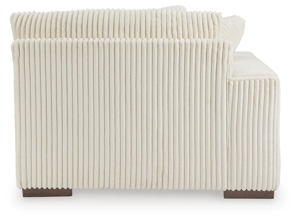 Lindyn Sectional with Chaise - Eclectic 79 Furniture Store