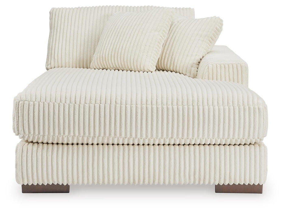 Lindyn Sectional with Chaise - Eclectic 79 Furniture Store