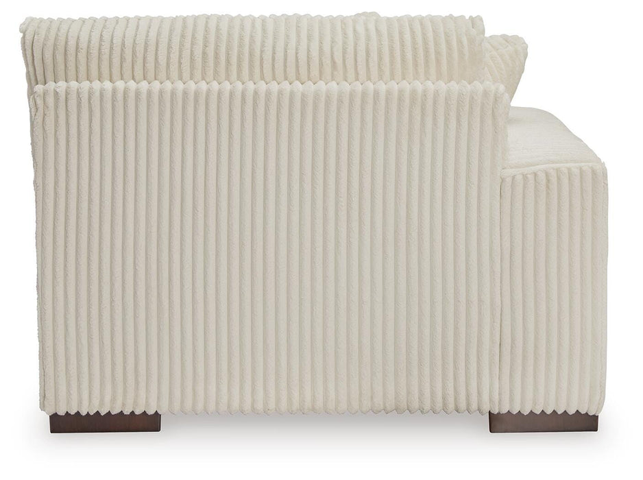 Lindyn Sectional with Chaise - Eclectic 79 Furniture Store
