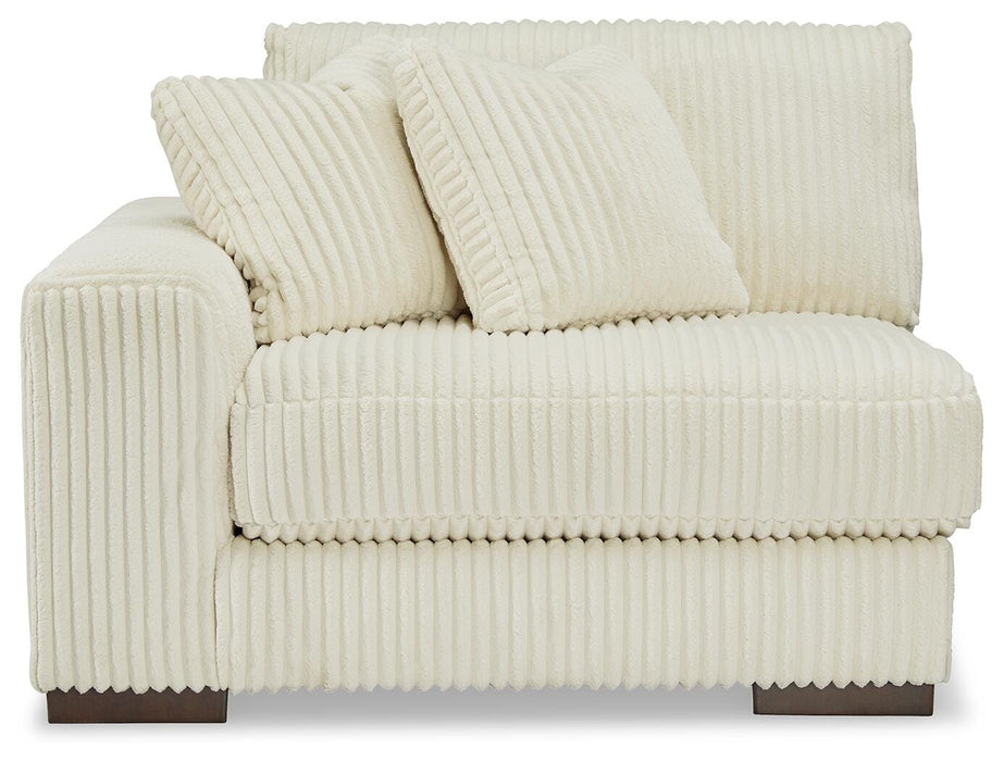 Lindyn Sectional with Chaise - Eclectic 79 Furniture Store