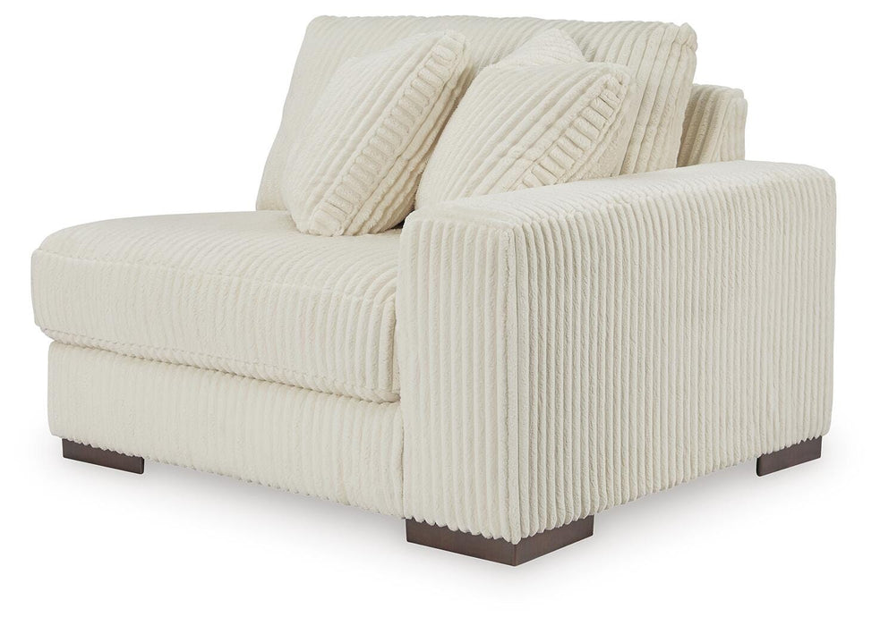 Lindyn Sectional with Chaise - Eclectic 79 Furniture Store