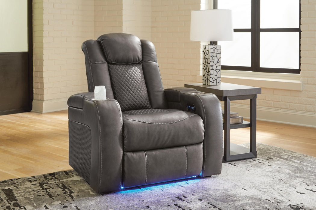 Fyne-Dyme Power Recliner - Eclectic 79 Furniture Store