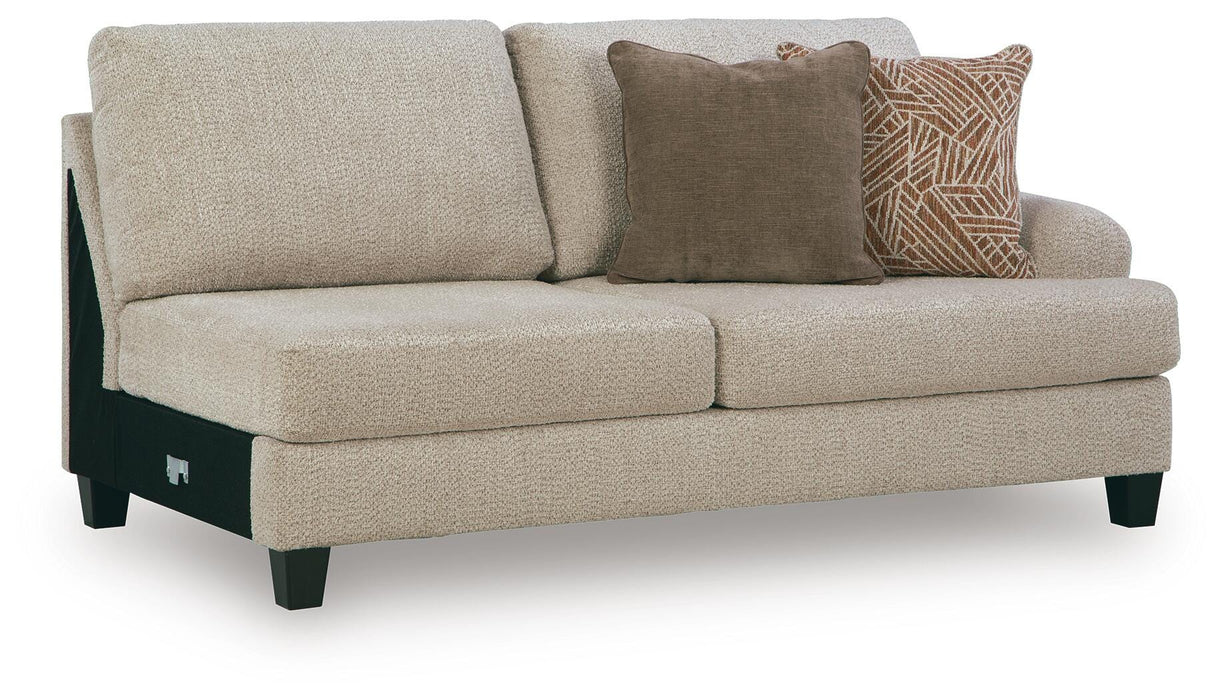 Steelwater Retreat Sectional with Chaise - Eclectic 79 Furniture Store