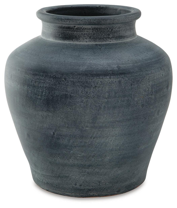 Meadie Vase - Eclectic 79 Furniture Store