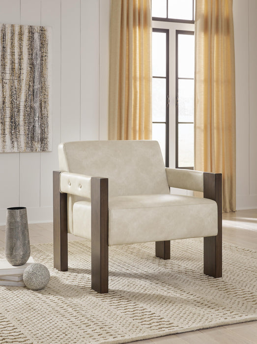 Adlanlock Accent Chair - Eclectic 79 Furniture Store