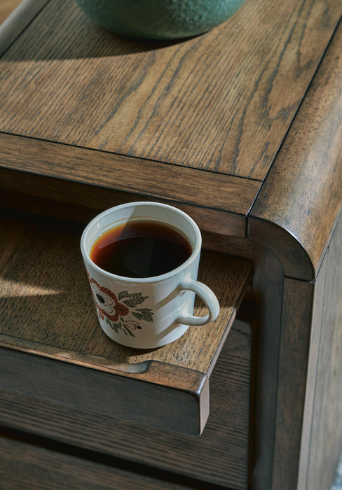 Jensworth Accent Table - Eclectic 79 Furniture Store