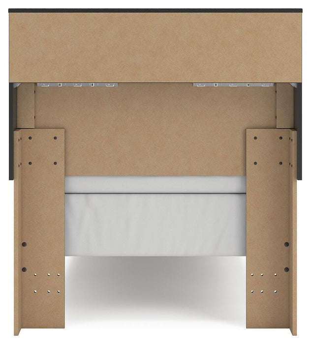 Broachmyn Bed - Eclectic 79 Furniture Store