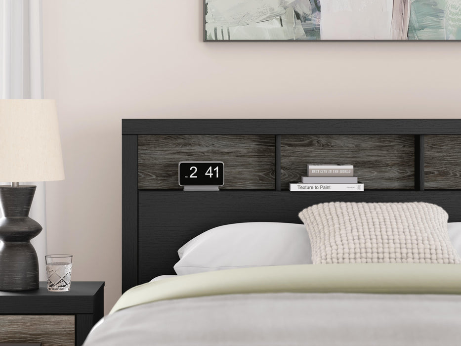 Broachmyn Bed - Eclectic 79 Furniture Store