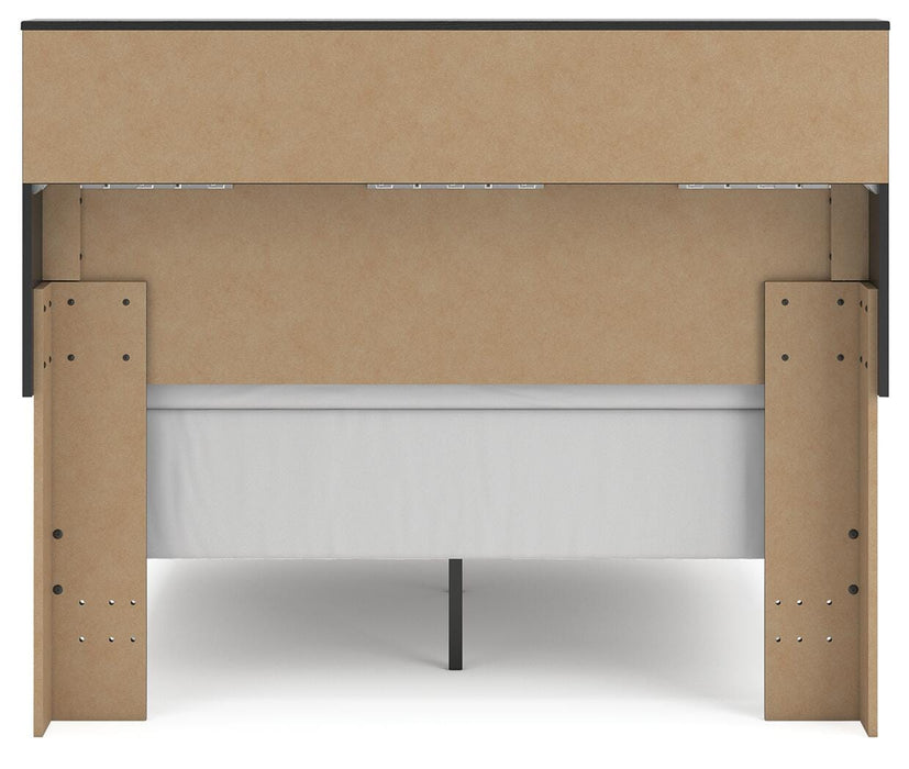 Broachmyn Bed - Eclectic 79 Furniture Store