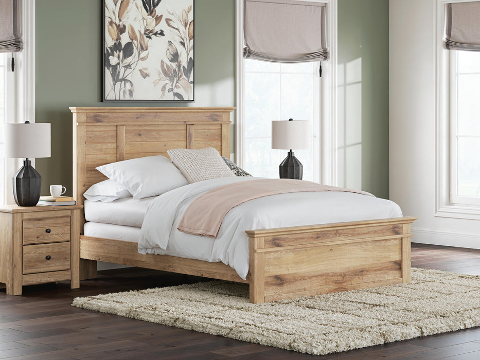 Makidern Bed - Eclectic 79 Furniture Store