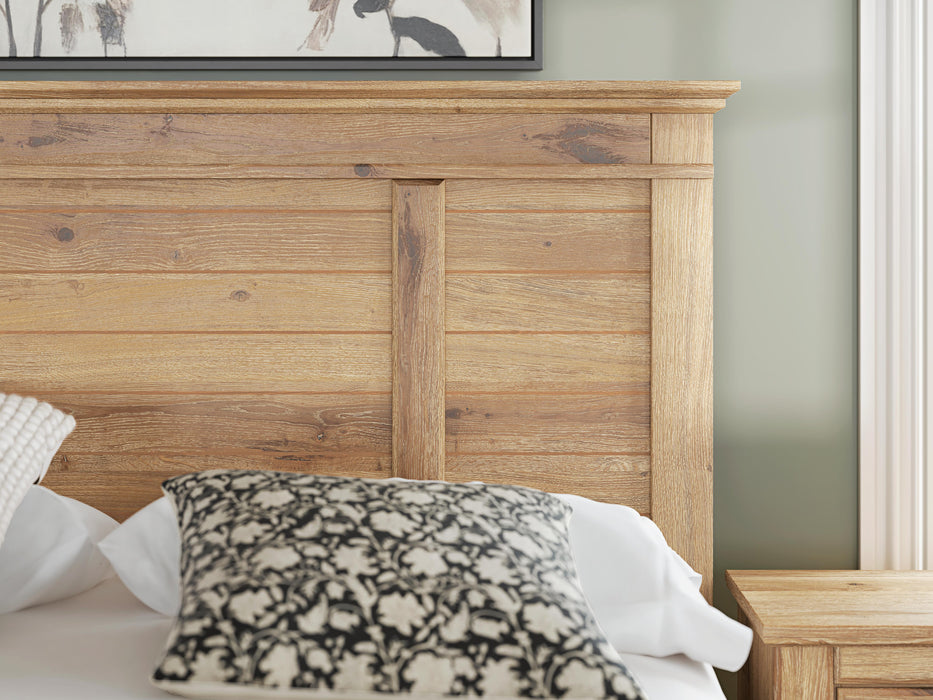 Makidern Bed - Eclectic 79 Furniture Store