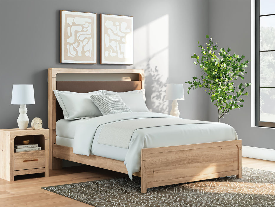 Kinlanni Bedroom Set - Eclectic 79 Furniture Store