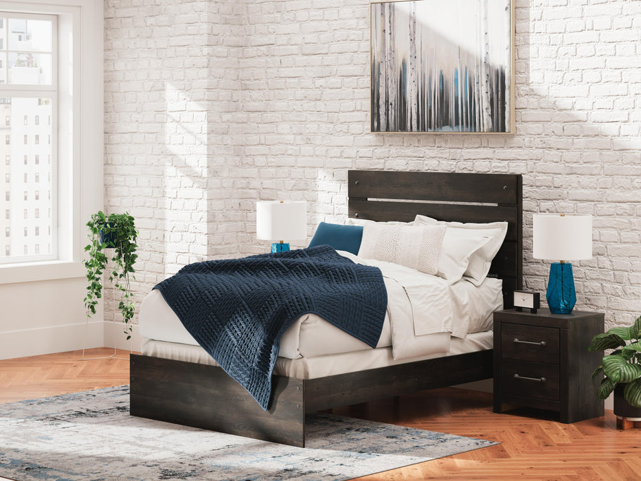 Hollivern Bedroom Set - Eclectic 79 Furniture Store