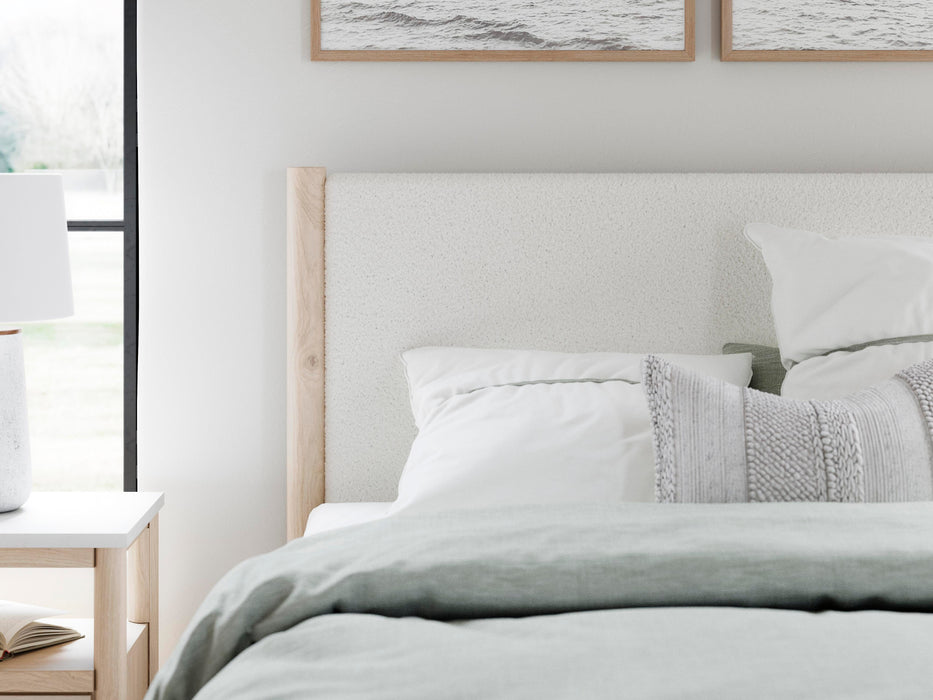 Cadmori Upholstered Bed - Eclectic 79 Furniture Store