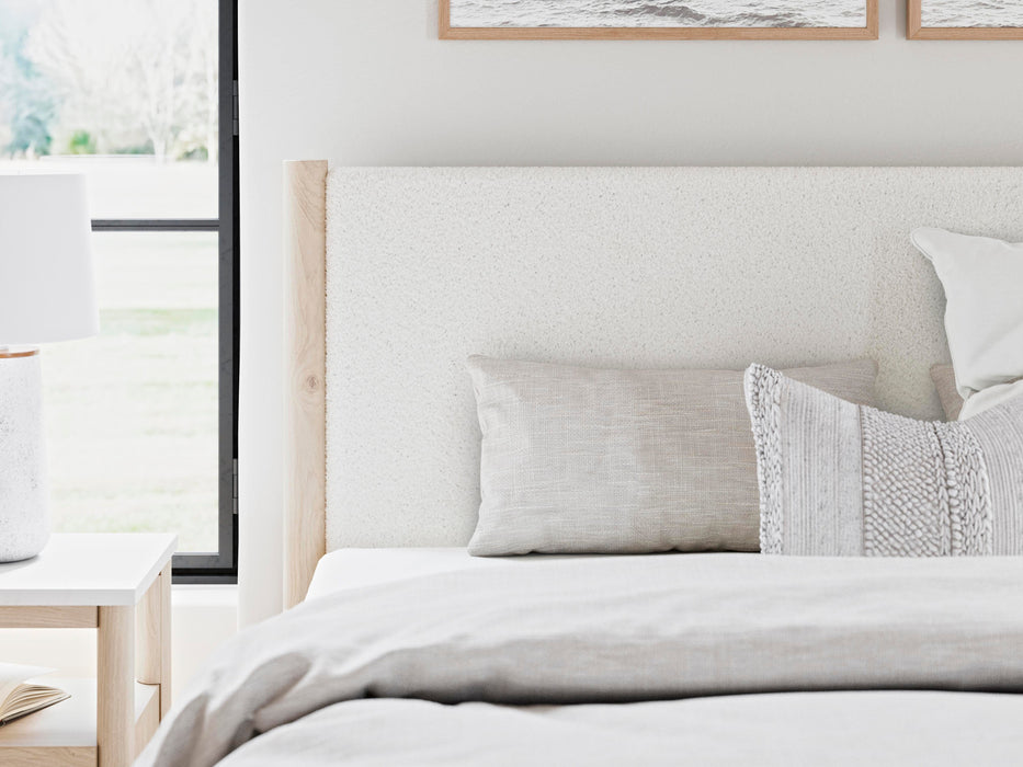 Cadmori Upholstered Bed - Eclectic 79 Furniture Store