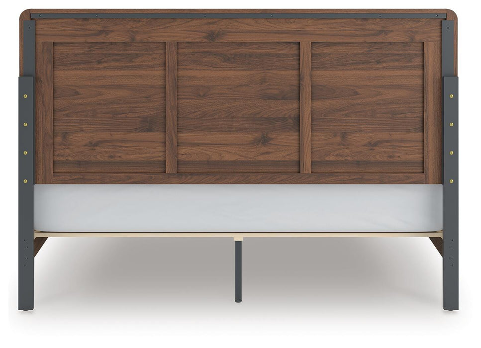 Fortlorn Bed - Eclectic 79 Furniture Store