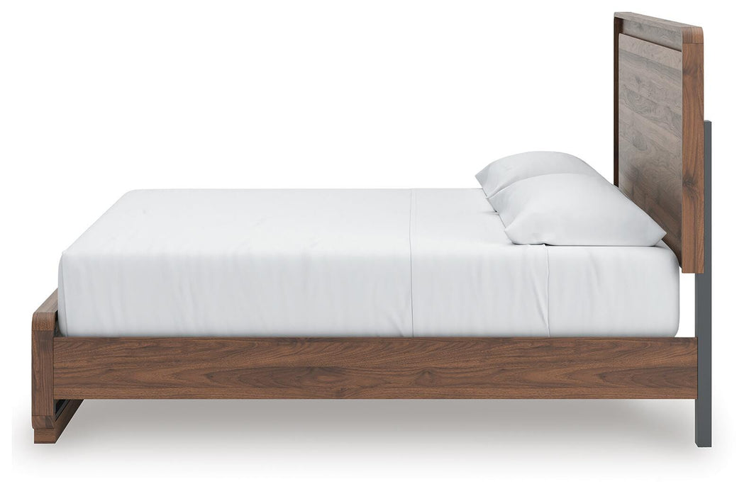 Fortlorn Bed - Eclectic 79 Furniture Store