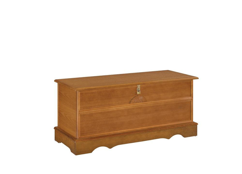 Traditional Oak Honey Chest - Eclectic 79 Furniture Store