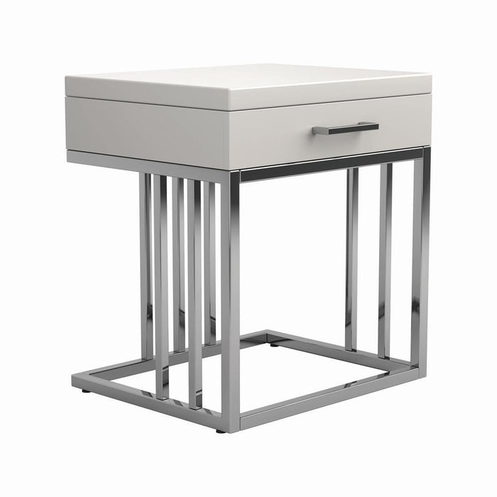 G723138 End Table