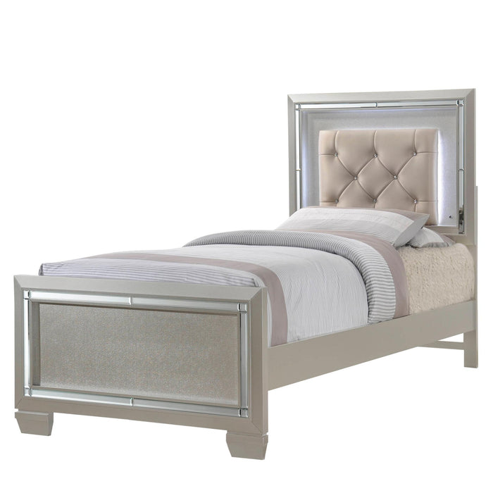 PLATINUM YOUTH PLATFORM BEDROOM SET - Eclectic 79 Furniture Store