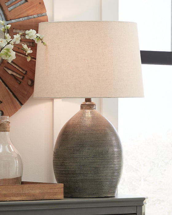 Joyelle Table Lamp - Eclectic 79 Furniture Store