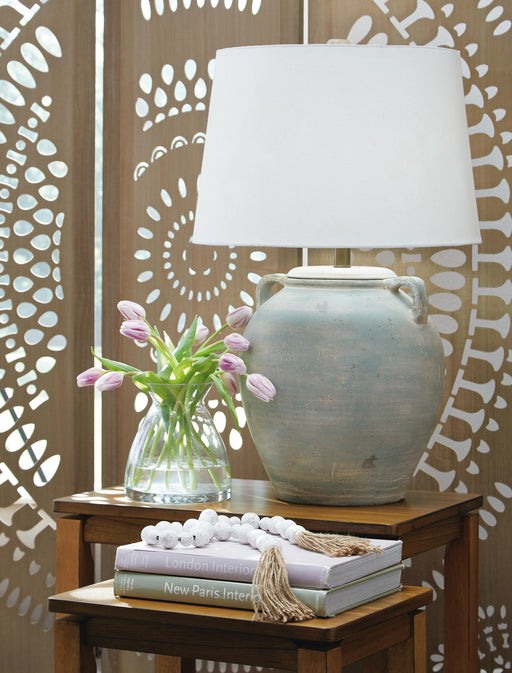 Shawburg Lamp Set - Eclectic 79 Furniture Store
