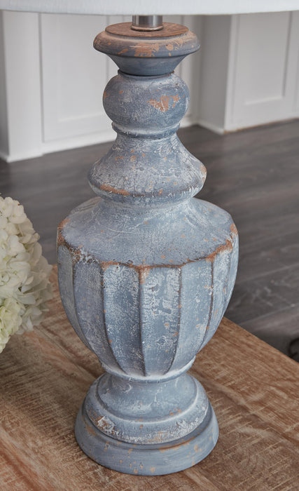 Cylerick Table Lamp - Eclectic 79 Furniture Store