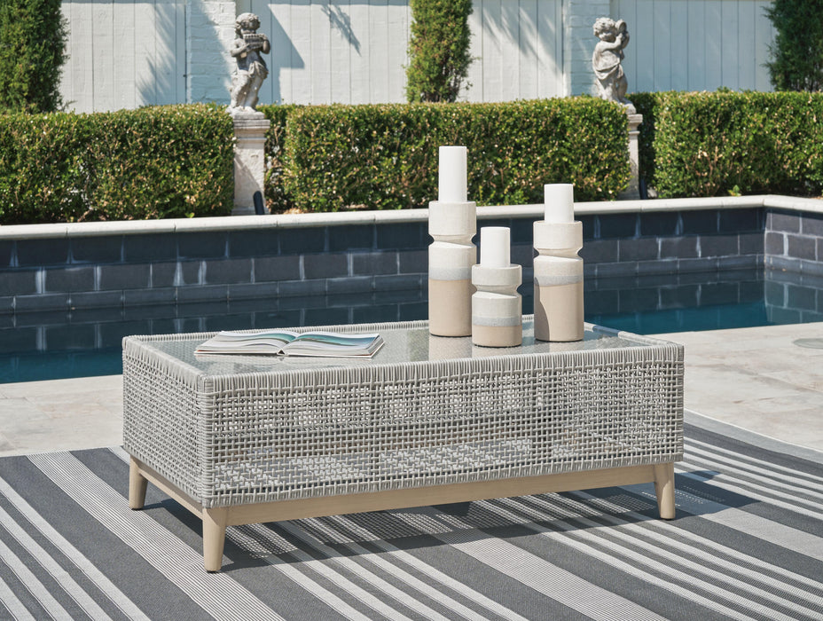 Seton Creek Outdoor Upholstery Set - Eclectic 79 Furniture Store