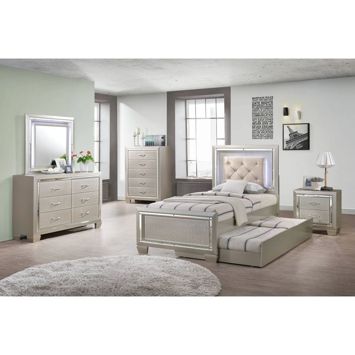 PLATINUM YOUTH PLATFORM W/ TRUNDLE BEDROOM SET - Eclectic 79 Furniture Store