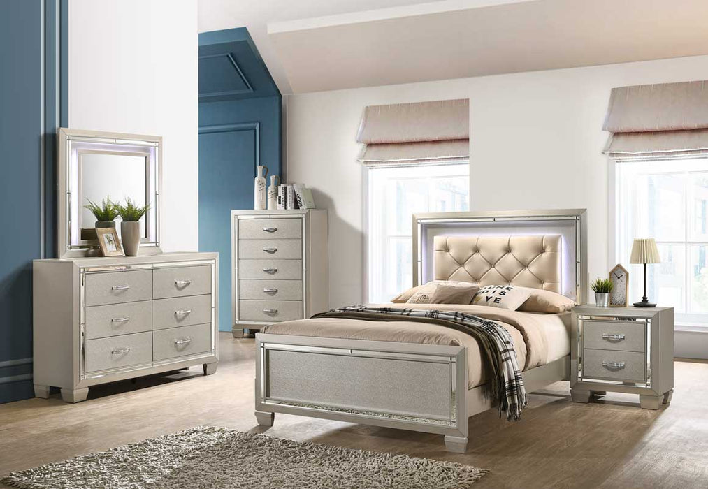 PLATINUM YOUTH PLATFORM BEDROOM SET - Eclectic 79 Furniture Store