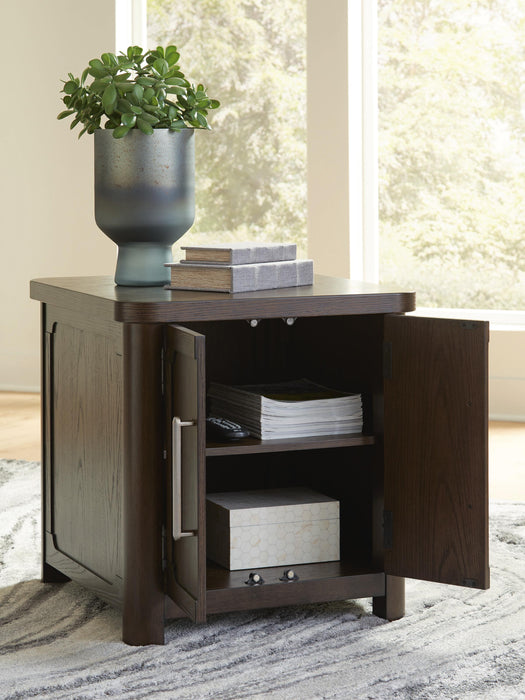 Breckington End Table - Eclectic 79 Furniture Store