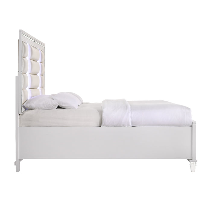 Twenty Nine Bed White