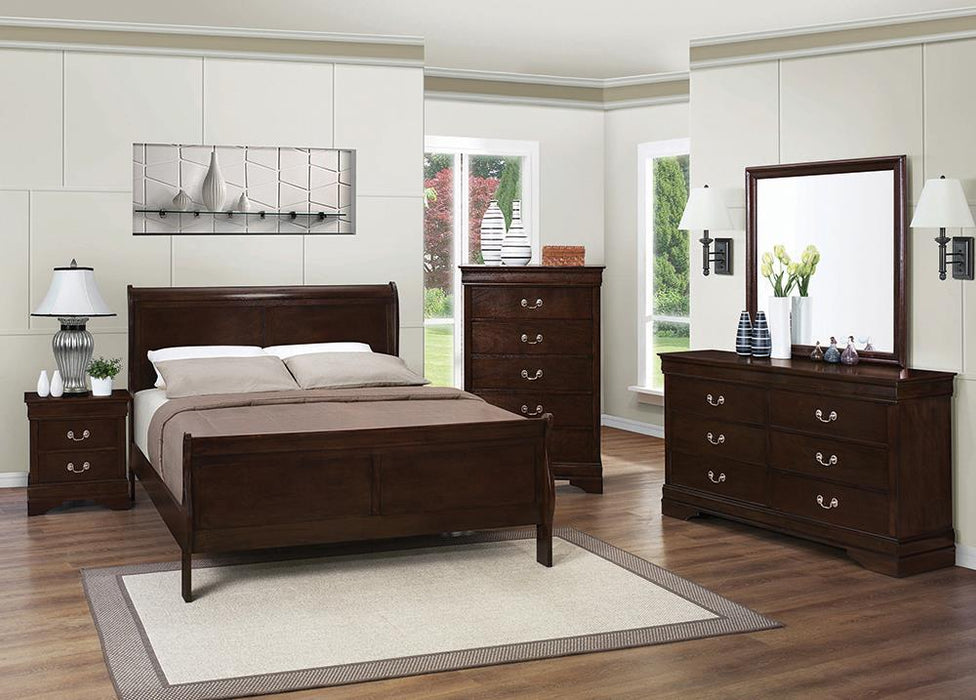 Louis Philippe Traditional Warm Brown Full Five-Piece Bedroom Set image